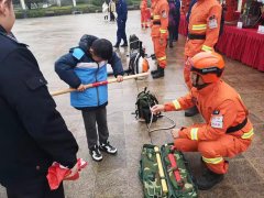  防患于未“燃”，湖南长沙市民零距离接触森林